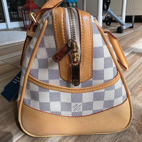 PRICED DROP@! Louis Vuitton Berkeley Azur Handbag & Box - Picture 9 of 12